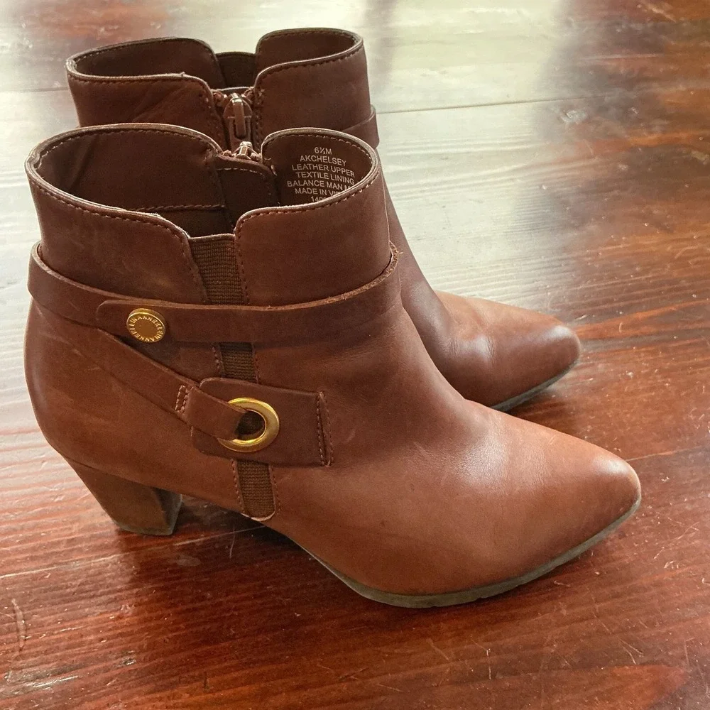 Anne‎ Klein AkChelsey Ankle Boots Womens 6.5M Brown Leather Equestrian 2.5" Heel - Picture 4 of 11
